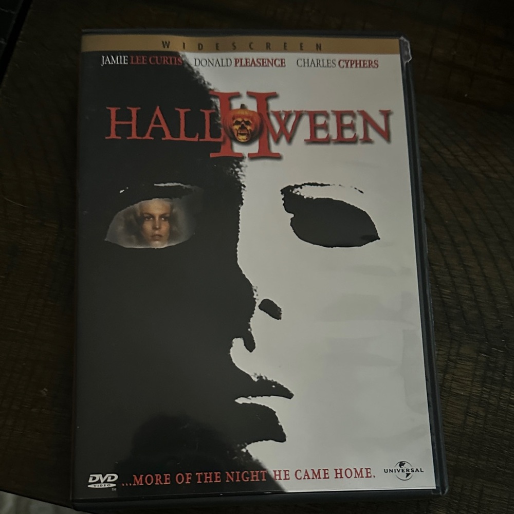 Universal Halloween II DVD with Black and White Cover